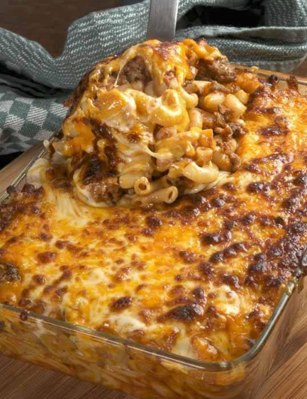 Macaroni and Beef with Cheese