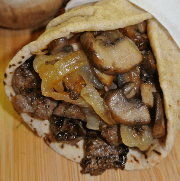 GREEK STEAK PITAS WITH CARAMELIZED ONIONS AND MUSHROOMS