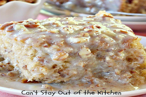 SOUTHERN PECAN PRALINE SHEET CAKE