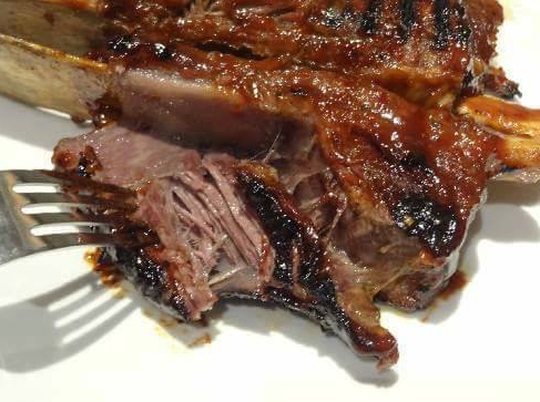 Slow Cooker Barbequed Beef Ribs