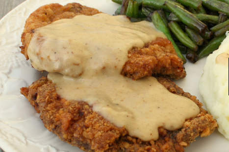 CHICKEN WITH CREAMY GARLIC SAUCE