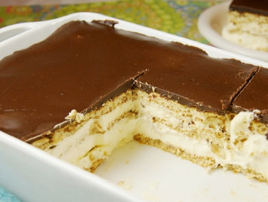No-Bake Chocolate Eclair Dessert