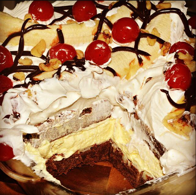 Southern Banana Split Cake