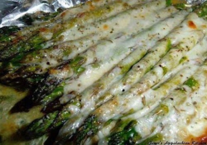 Cheesy Baked Asparagus