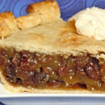 Old Fashioned Raisin Pie