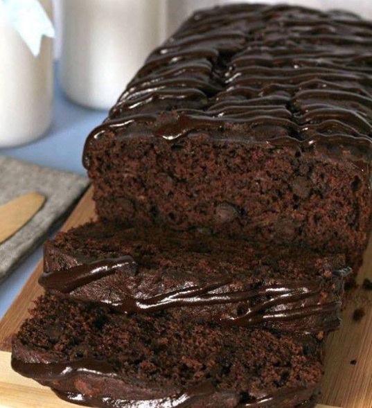 TRIPLE CHOCOLATE BANANA BREAD