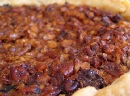 Utterly Deadly Southern Pecan Pie