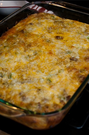 BEST BREAKFAST CASSEROLE EVER