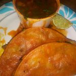 Tacos dorados de birria y comsome