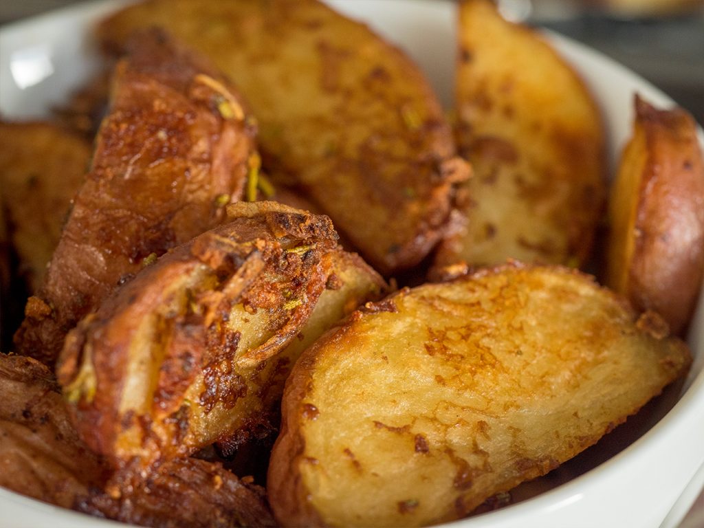 4-Ingredient Crispy Roasted Potatoes Recipe