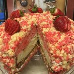Strawberry Crunch Cake recipe