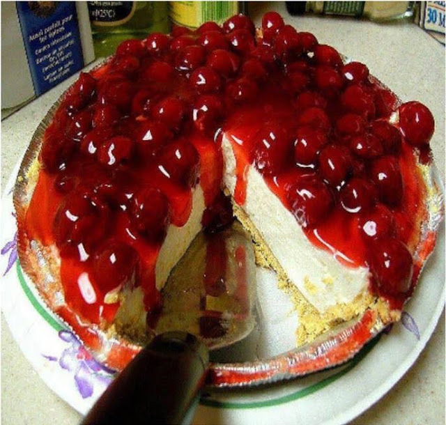 Homemade Cherry Cheesecake