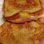 Who eat grilled cheese and bologna