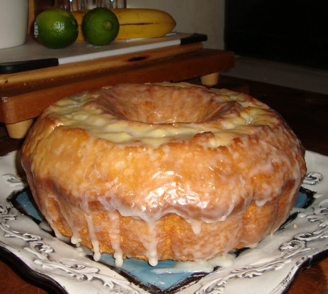 Key lime pound cake