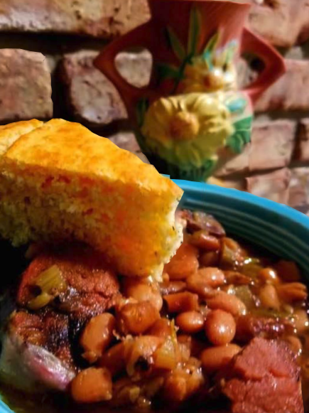 Crockpot Pinto Beans with Cornbread