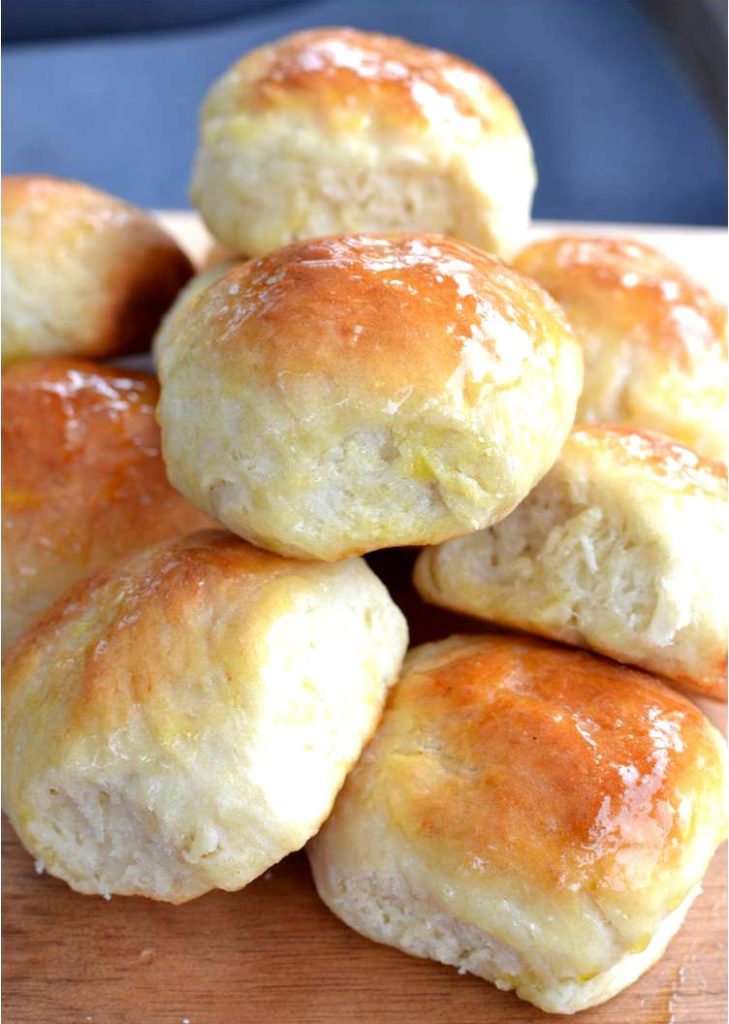 One Hour Dinner Rolls