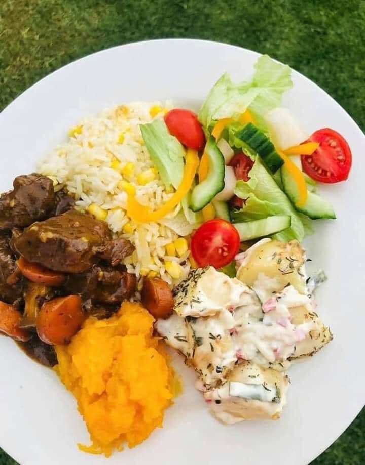 YELLOW RICE WITH RAISINS