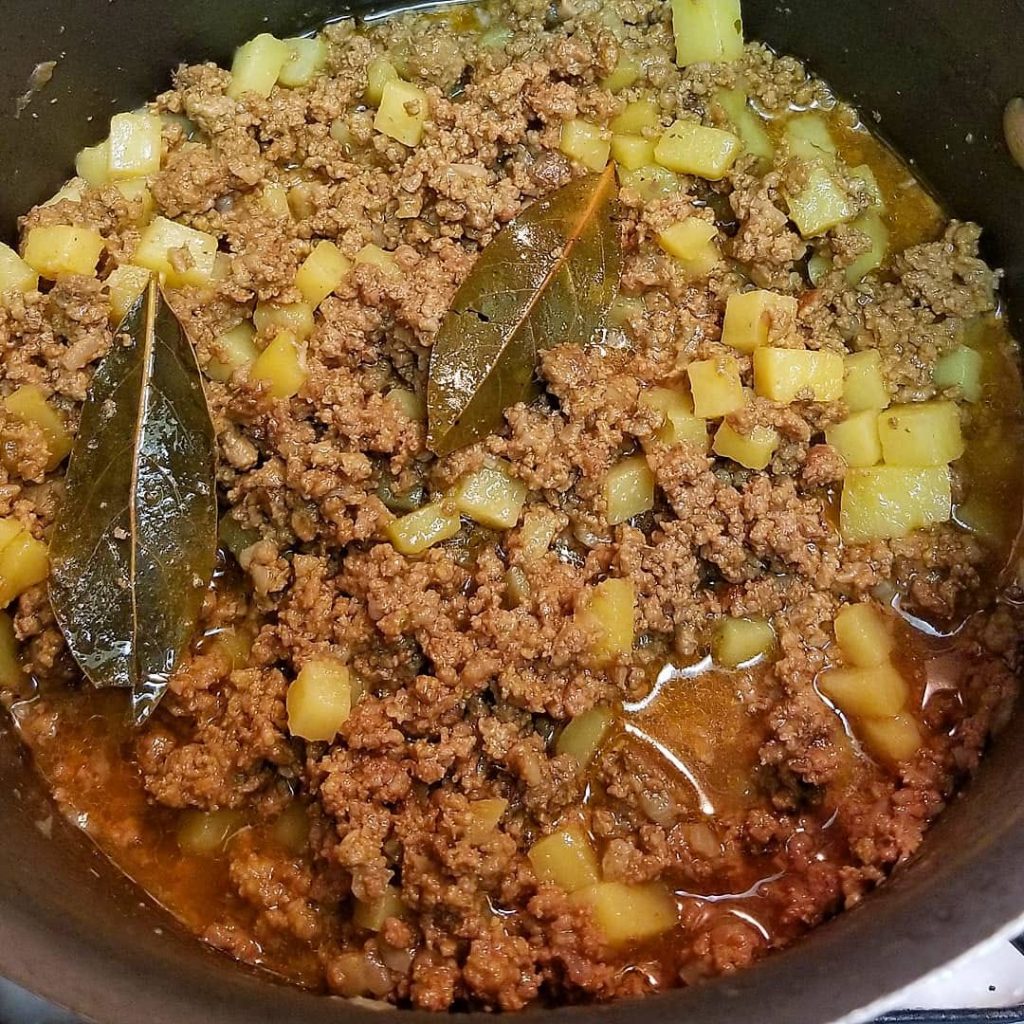 Mom’s Picadillo con Papa