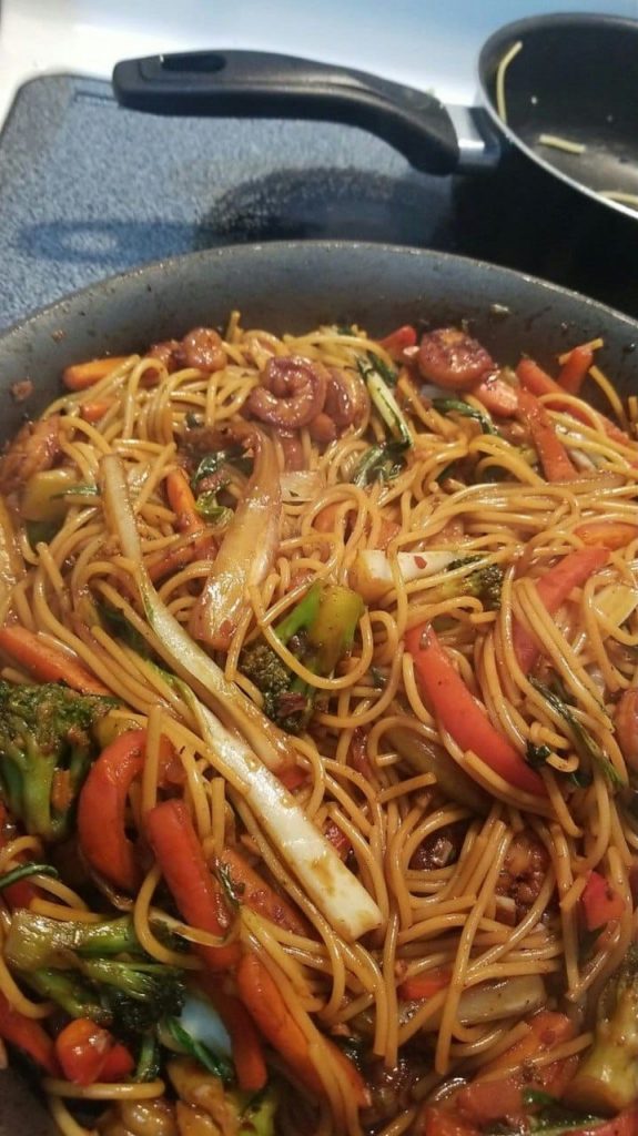 Shrimp lo mein