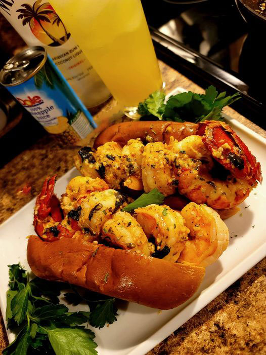 Lobster and shrimp rolls