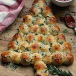 Cheesy Christmas Tree Bread