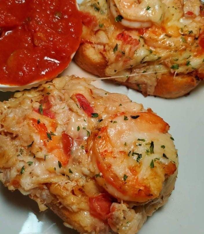 Shrimp and Crab Melt Texas Toast Appetizers