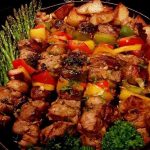 GARLICKY RIBEYE STEAK KABOBS with roasted asparagus and potatoes