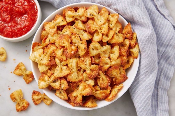 Air Fryer Pasta Chips