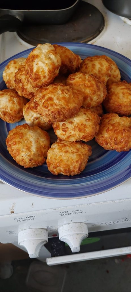 Easy Air Fryer Cheese Scones