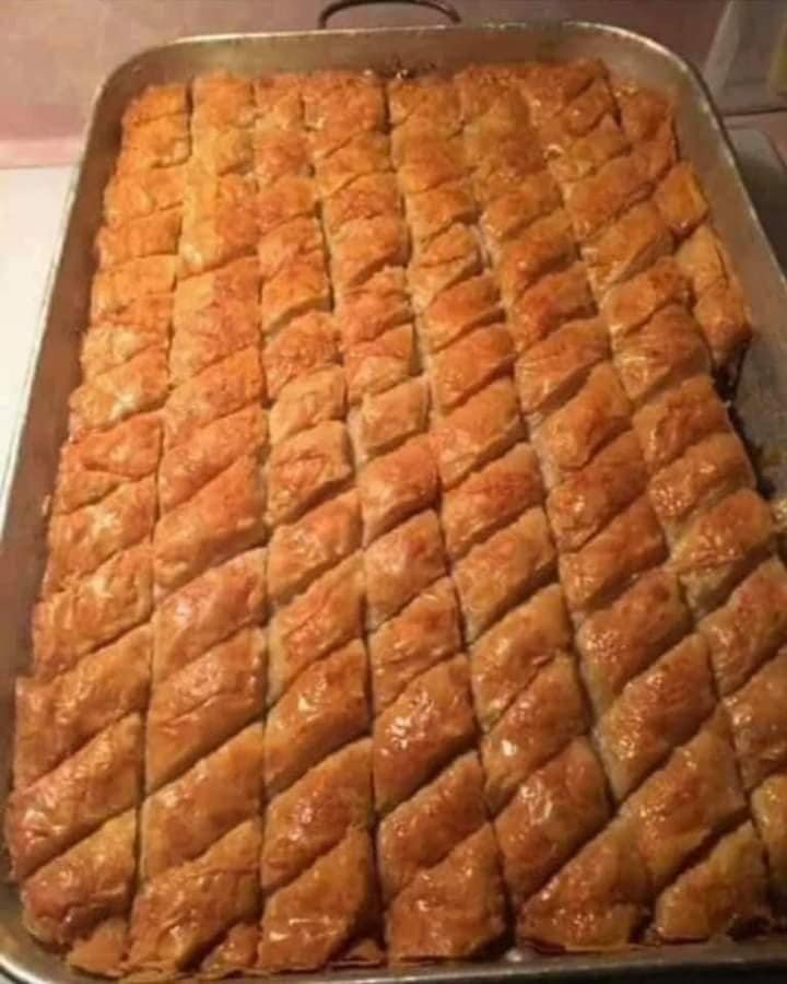 BEST AIR FRYER BAKLAVA (SALTED CARAMEL)