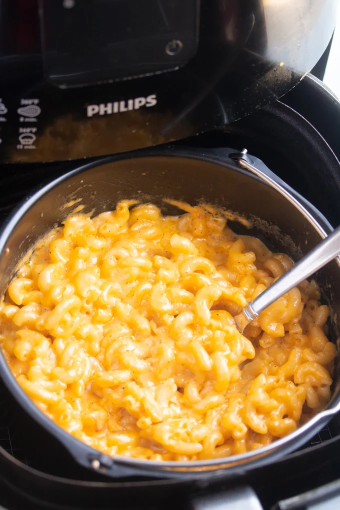 Air Fryer Mac and Cheese