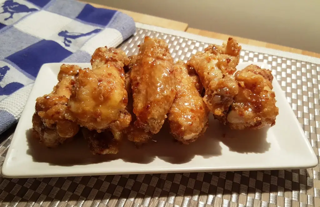 Crispy Air Fryer Honey Garlic Chicken Wings