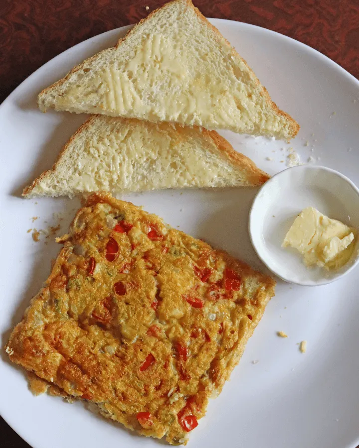 Easy Air Fryer Omelette