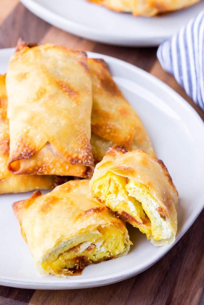 Air fryer Breakfast Egg Rolls