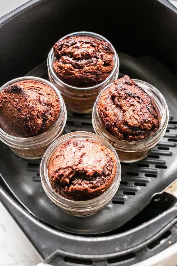 Air Fryer Molten Lava Cakes
