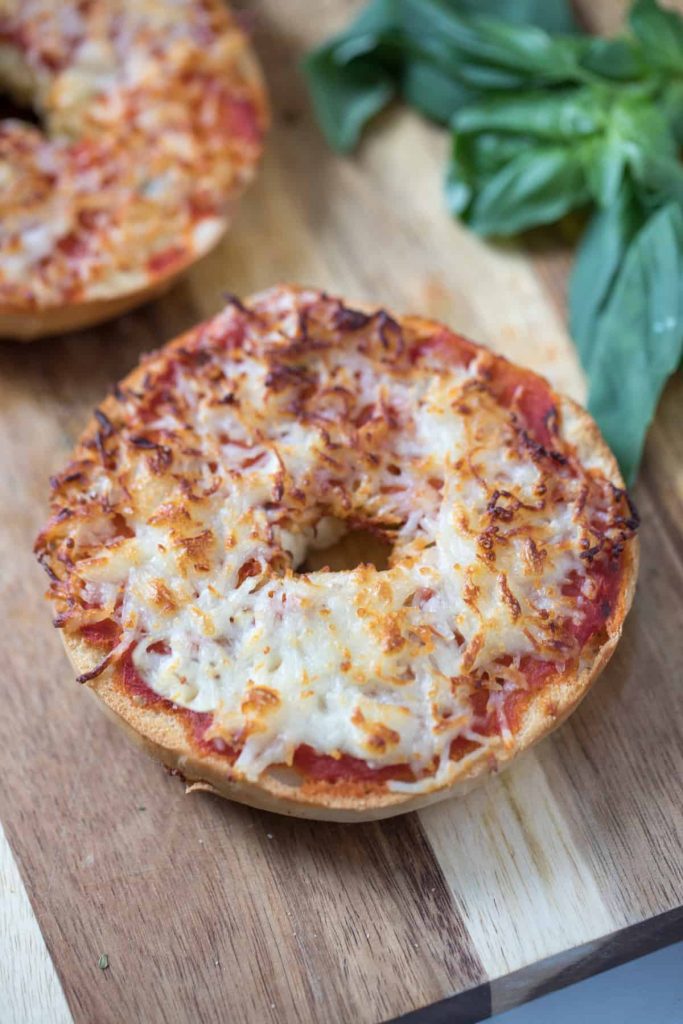 Air Fryer Bagel Pizzas