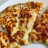 Cheesy Garlic Bread in Air Fryer
