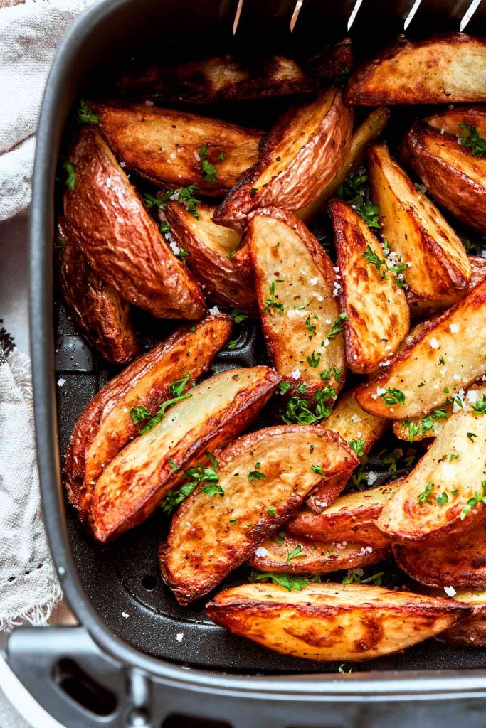 Air Fryer Potato Wedges