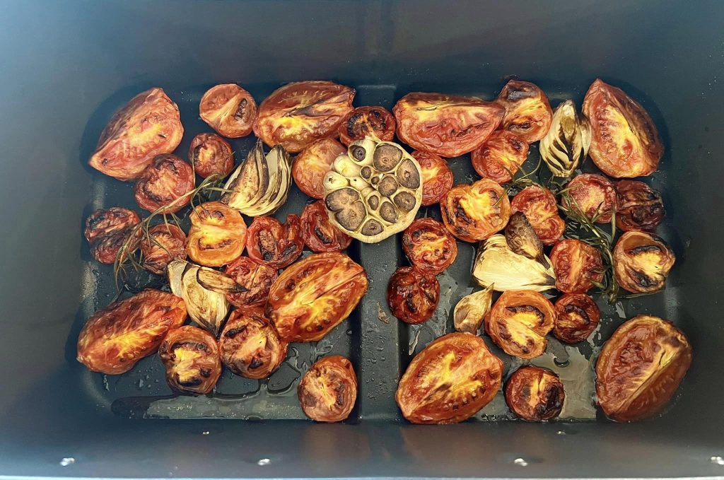 Air Fryer Roasted Tomato Soup